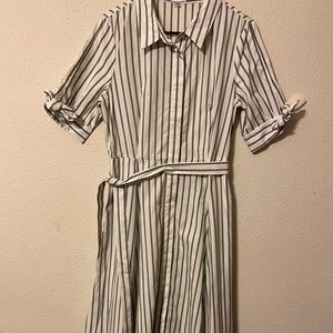 Pretty woman collar-button down -Aline skirt -off white -black stripe